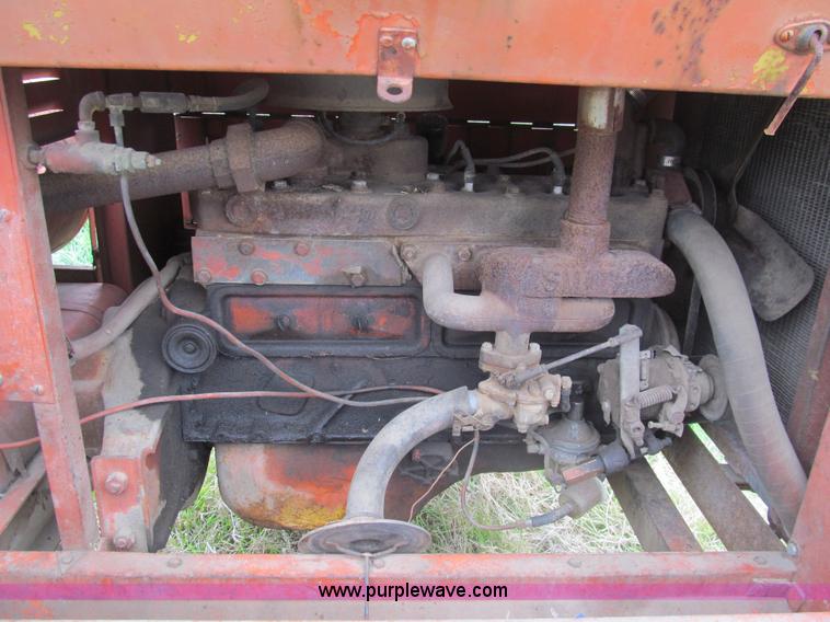 image for item G9569 1970 Smith 75P air compressor