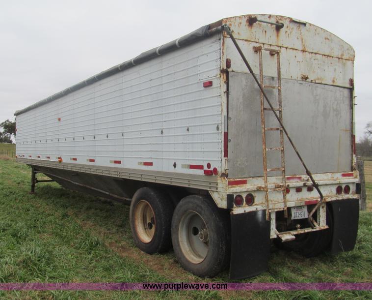 image for item G9573 1975 Timpte grain trailer