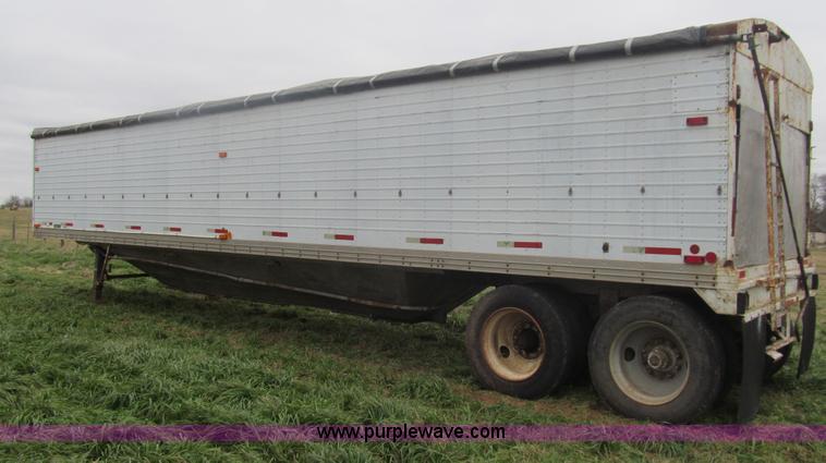 image for item G9573 1975 Timpte grain trailer