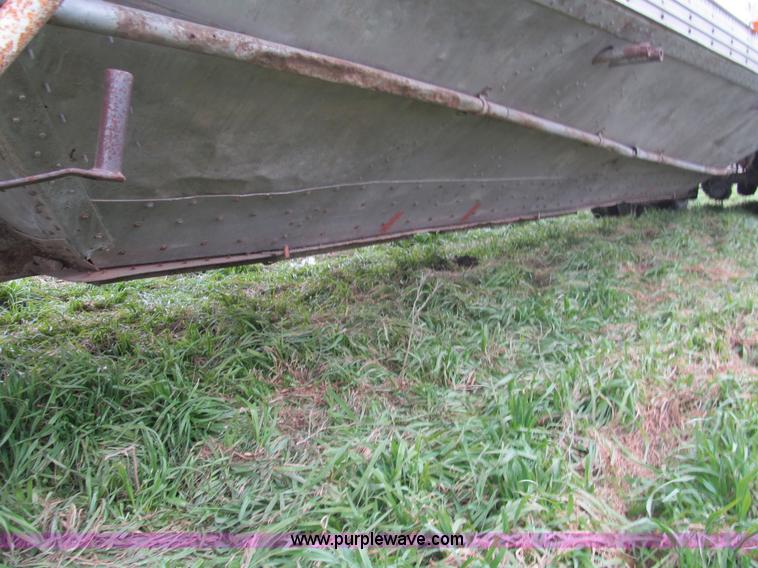 image for item G9573 1975 Timpte grain trailer