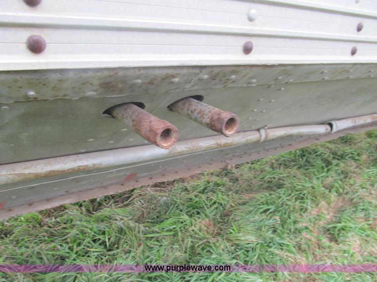 image for item G9573 1975 Timpte grain trailer