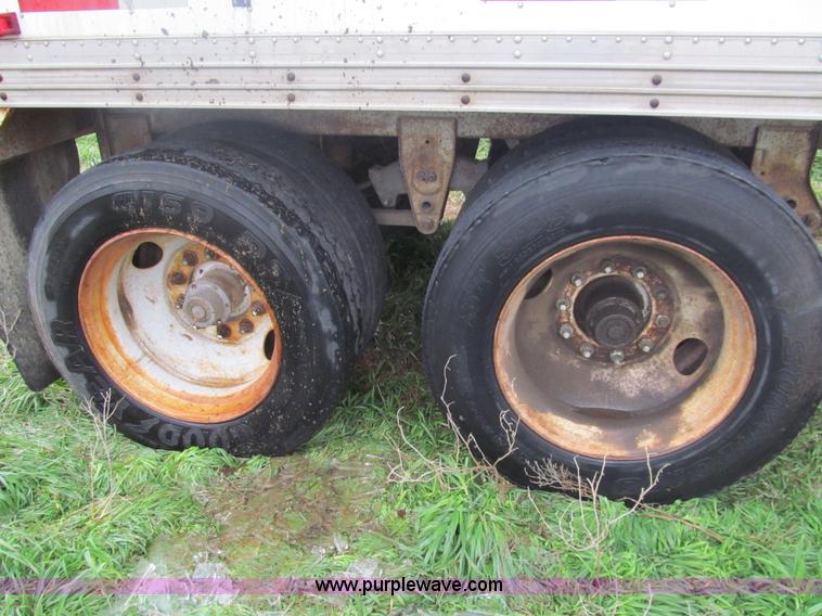 image for item G9573 1975 Timpte grain trailer