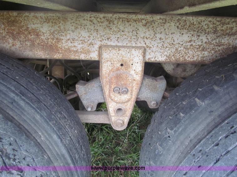 image for item G9573 1975 Timpte grain trailer