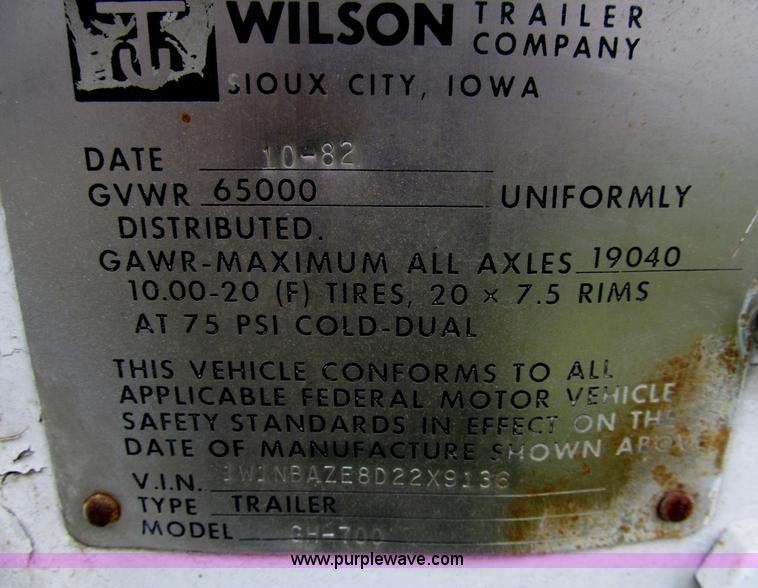 image for item G9574 1983 Wilson grain trailer