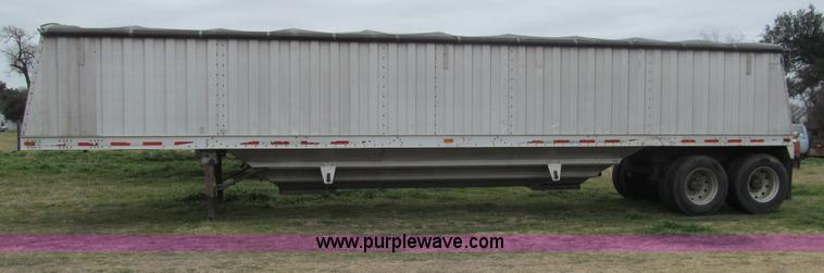 image for item G9575 1995 Jet aluminum grain trailer