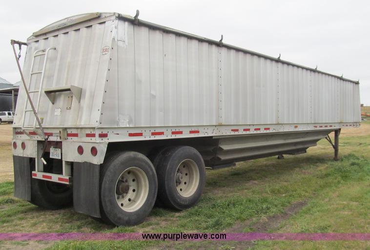 image for item G9575 1995 Jet aluminum grain trailer