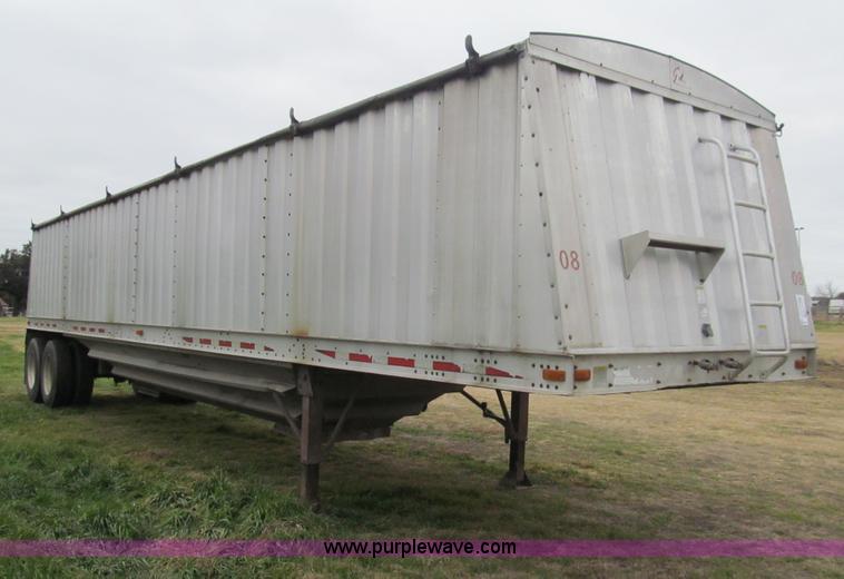 image for item G9575 1995 Jet aluminum grain trailer