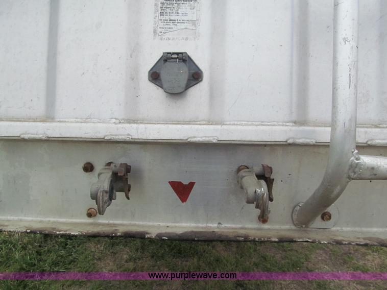 image for item G9575 1995 Jet aluminum grain trailer