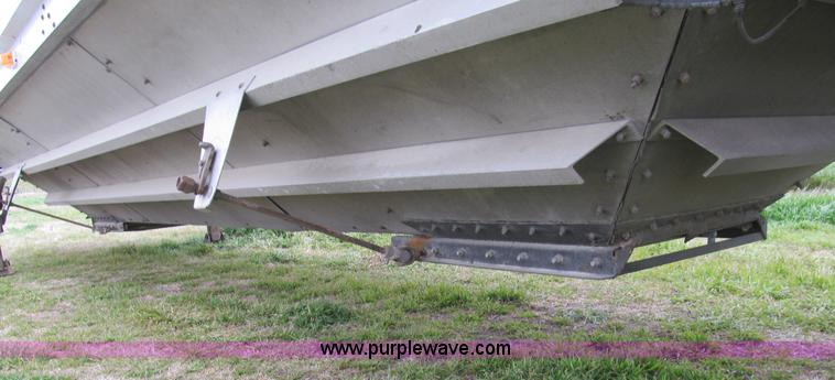 image for item G9575 1995 Jet aluminum grain trailer