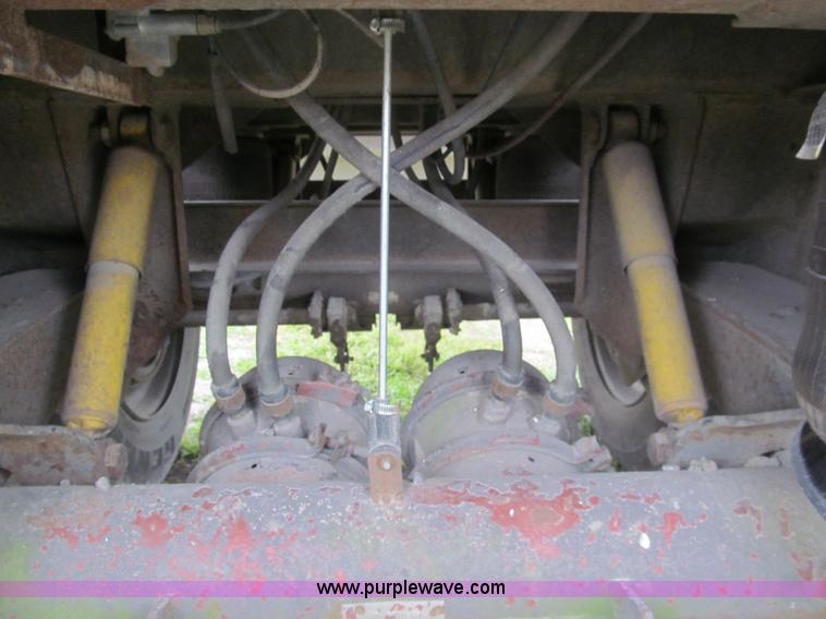 image for item G9575 1995 Jet aluminum grain trailer