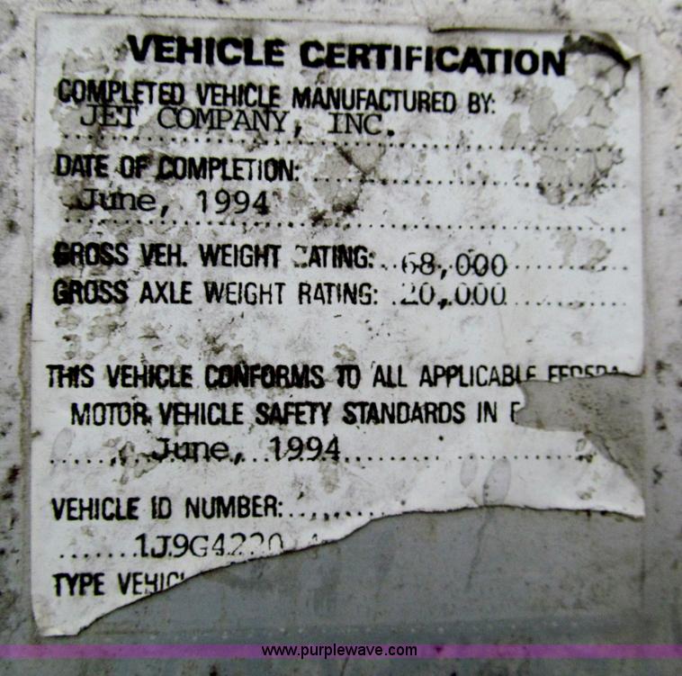 image for item G9575 1995 Jet aluminum grain trailer