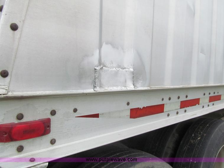 image for item G9575 1995 Jet aluminum grain trailer