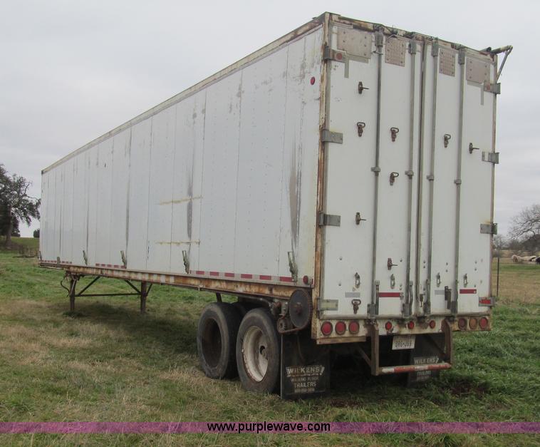 image for item G9576 1984 Imco live bottom trailer
