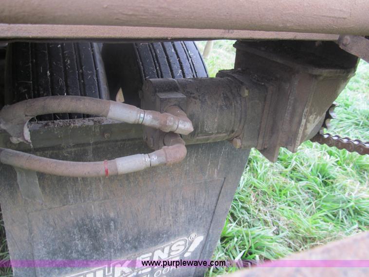 image for item G9576 1984 Imco live bottom trailer