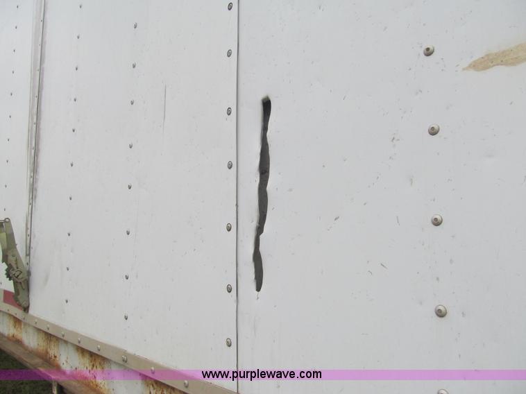 image for item G9576 1984 Imco live bottom trailer