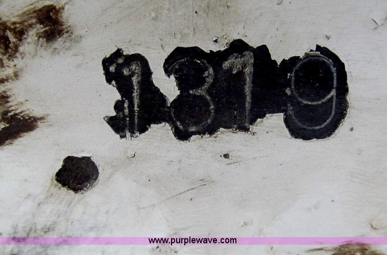 image for item G9576 1984 Imco live bottom trailer