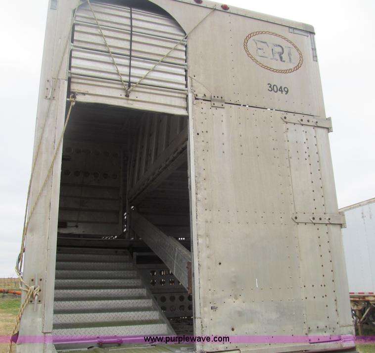 image for item G9577 1979 Merritt livestock trailer