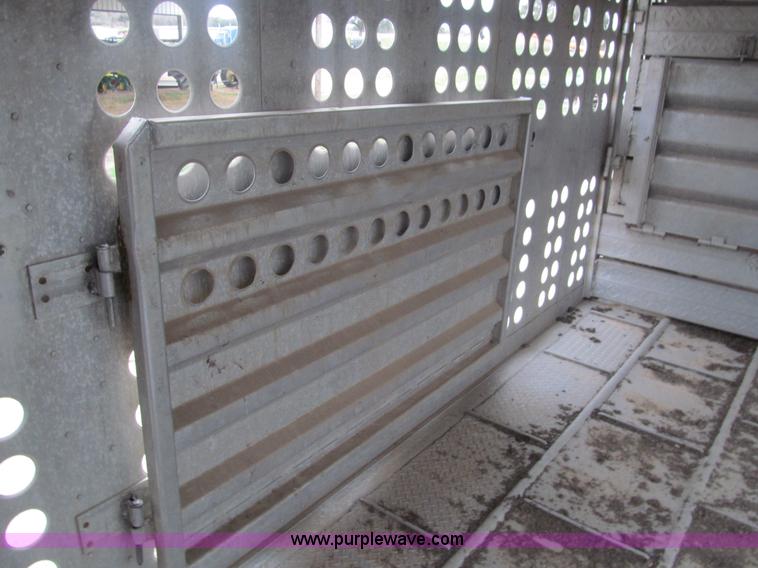 image for item G9577 1979 Merritt livestock trailer