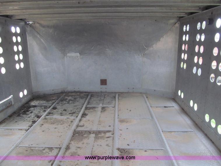 image for item G9577 1979 Merritt livestock trailer