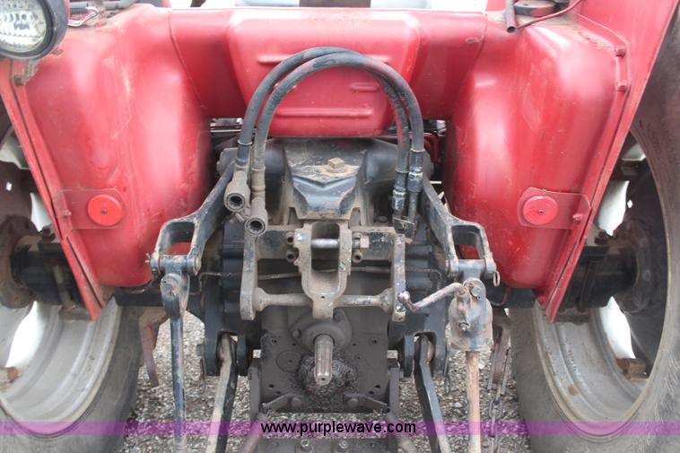 image for item H1317 1987 Case IH 585 tractor