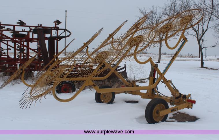 image for item H1334 Vermeer WR22 10 wheel rake