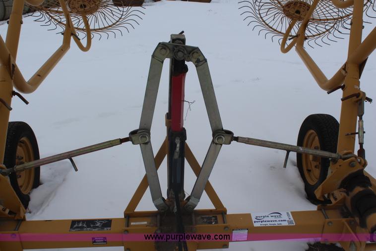 image for item H1334 Vermeer WR22 10 wheel rake