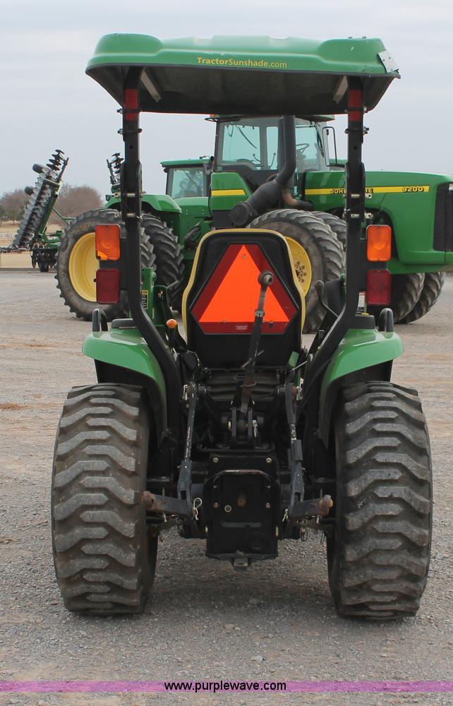image for item H8260 2004 John Deere 4210 MFWD tractor