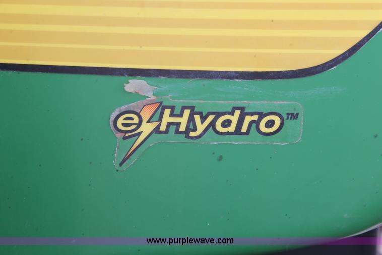 image for item H8260 2004 John Deere 4210 MFWD tractor