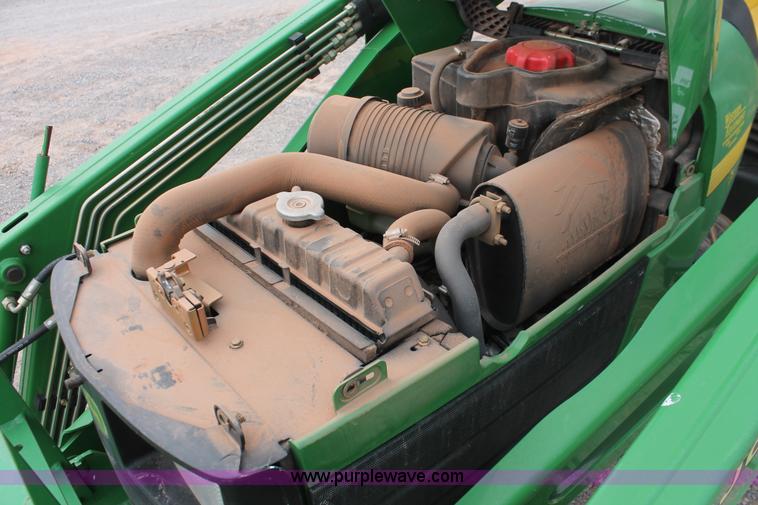 image for item H8260 2004 John Deere 4210 MFWD tractor