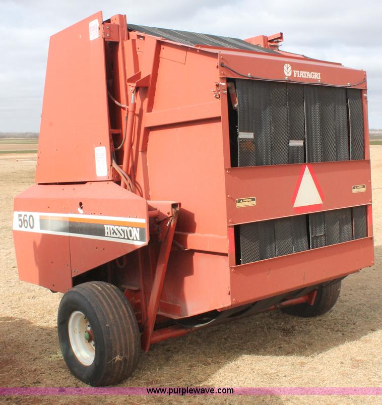 image for item H8325 1990 Hesston 560 baler