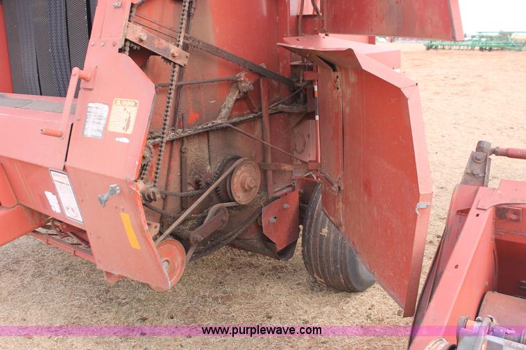 image for item H8325 1990 Hesston 560 baler