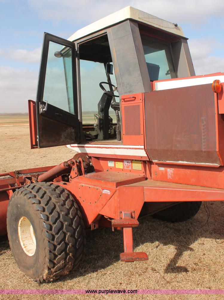 image for item H8326 1982 Hesston 6650 self-propelled swather