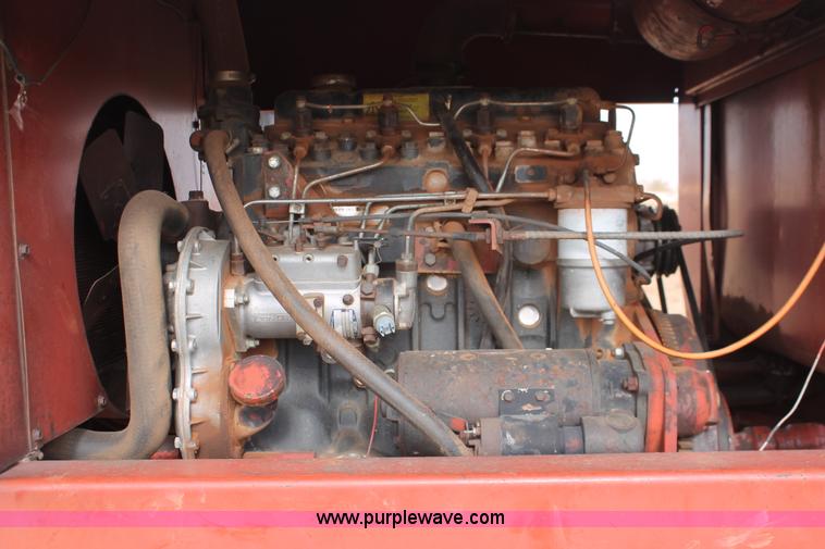 image for item H8326 1982 Hesston 6650 self-propelled swather