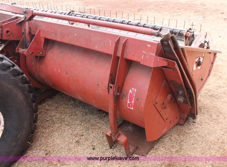 image for item H8326 1982 Hesston 6650 self-propelled swather