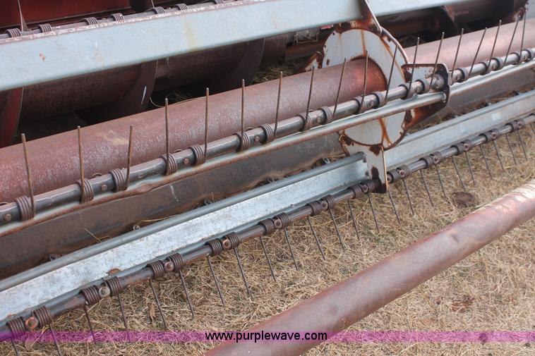 image for item H8326 1982 Hesston 6650 self-propelled swather