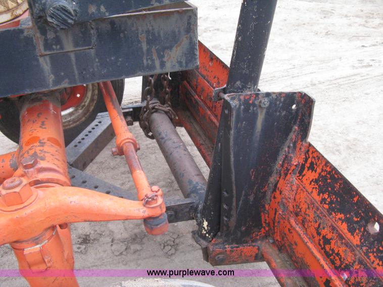 image for item I5655 Case 930 Comfort King tractor