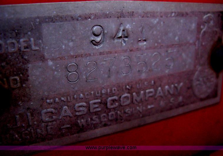 image for item I5655 Case 930 Comfort King tractor