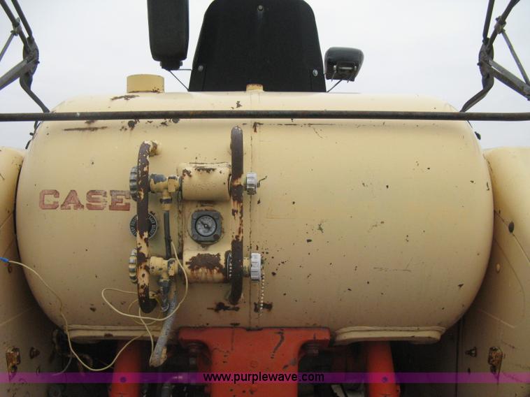 image for item I5655 Case 930 Comfort King tractor