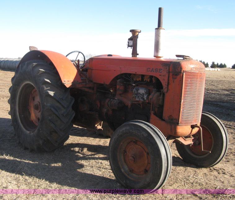 image for item I5675 Case LA tractor