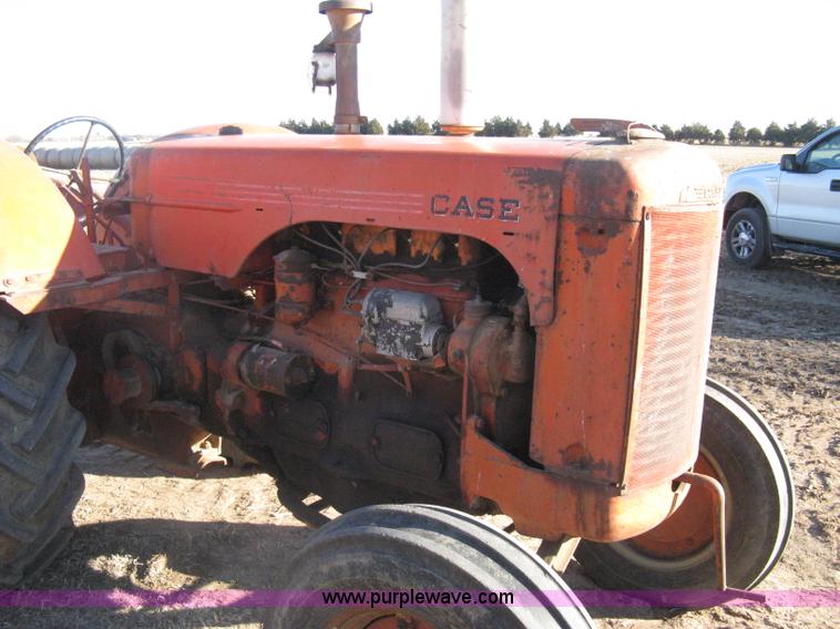 image for item I5675 Case LA tractor