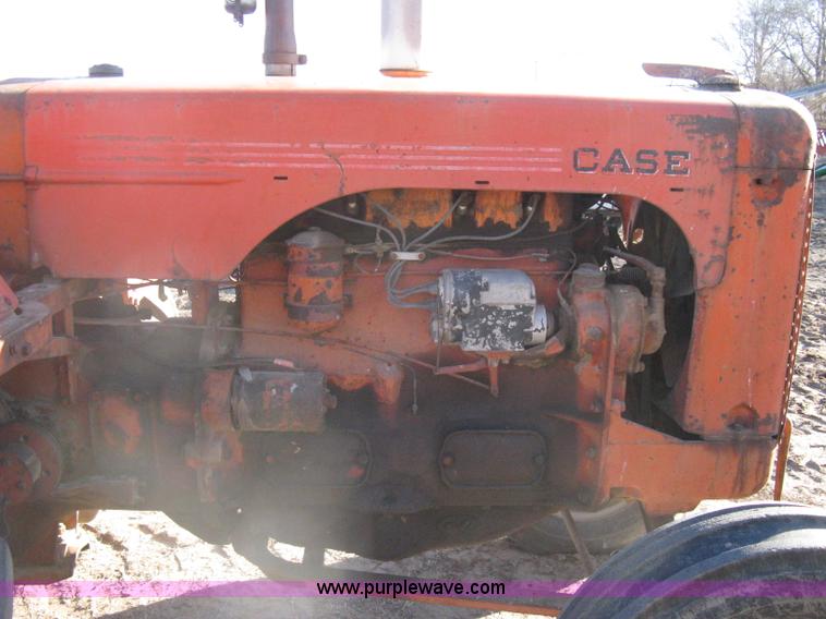 image for item I5675 Case LA tractor