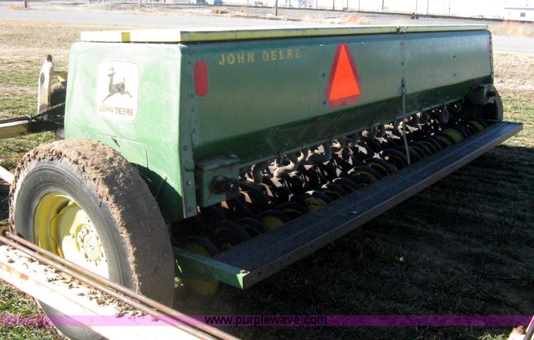 image for item I5676 (2) John Deere 8350-208D grain drills