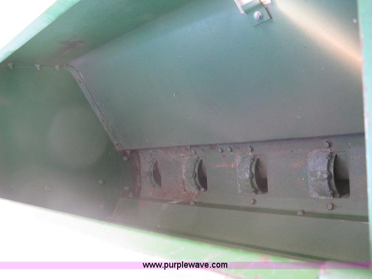 image for item I5676 (2) John Deere 8350-208D grain drills