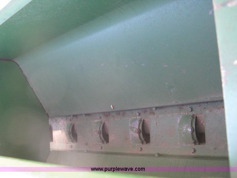 image for item I5676 (2) John Deere 8350-208D grain drills