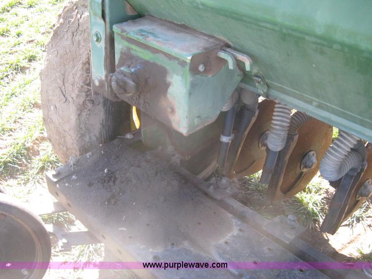 image for item I5676 (2) John Deere 8350-208D grain drills