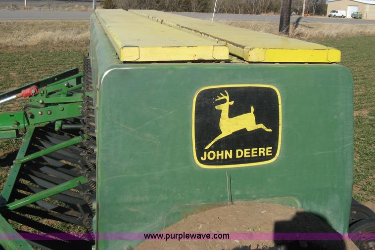 image for item I5676 (2) John Deere 8350-208D grain drills