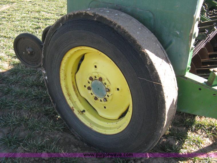 image for item I5676 (2) John Deere 8350-208D grain drills