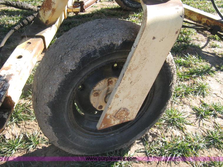 image for item I5676 (2) John Deere 8350-208D grain drills