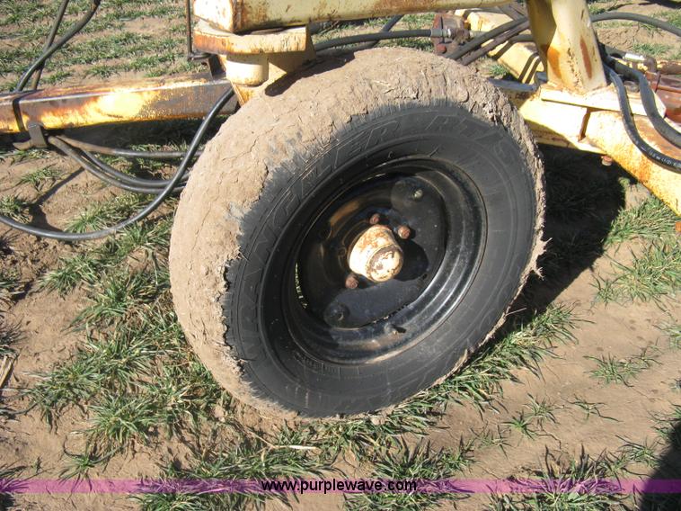 image for item I5676 (2) John Deere 8350-208D grain drills