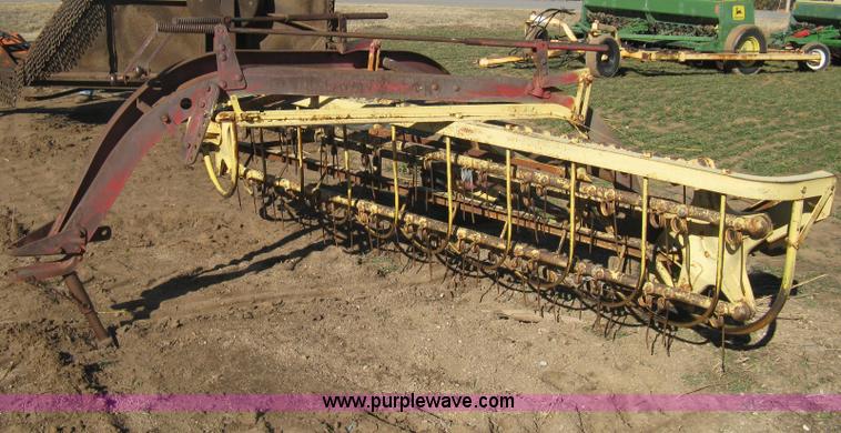 image for item I5678 New Holland 55 hay rake